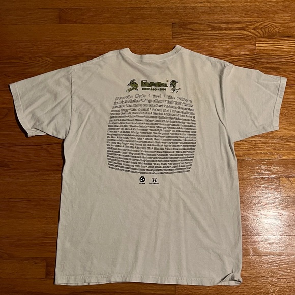 Lollapalloza 2009 Rock & Recycle T-Shirt - Picture 3 of 5